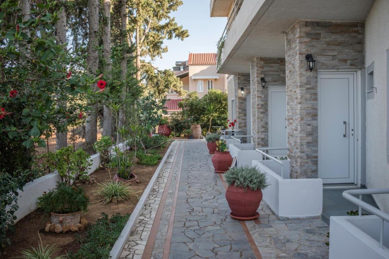 Stefanie Apartment Agia Marina (Crete)